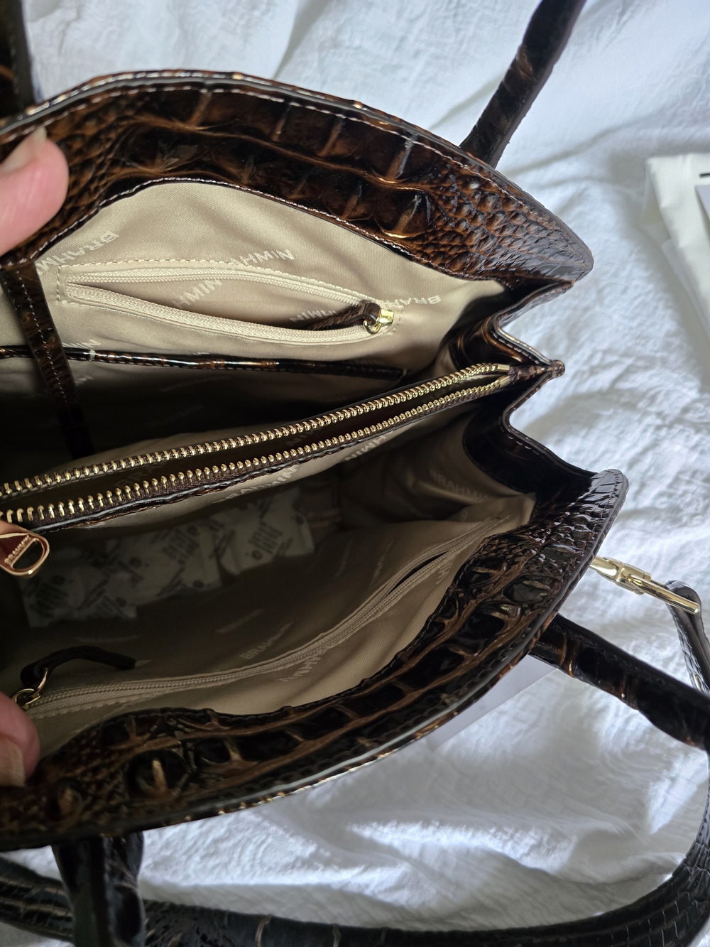 NWT Brahmin Rosetta Satchel Chocolate Melbourne Croc Embossed W/ Shoulder Strap - Picture 7 of 16